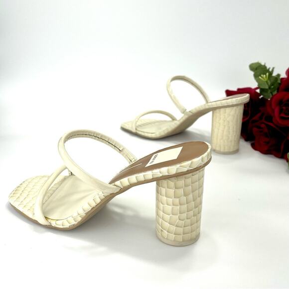 Dolce Vita Noles Chunky Heel Sandal Size 7.5 Ivory Leather Two-Strap Slip-On - Picture 15 of 16